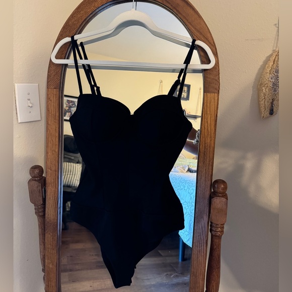 Black bodysuit - Picture 6 of 6